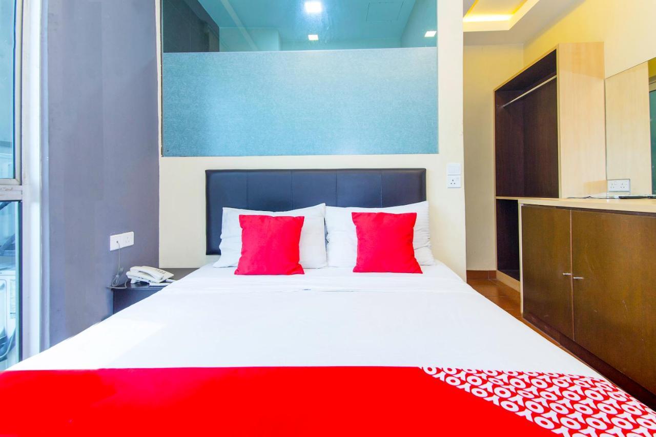 Oyo 90429 Hotel Narasindo Куала Лумпур Екстериор снимка