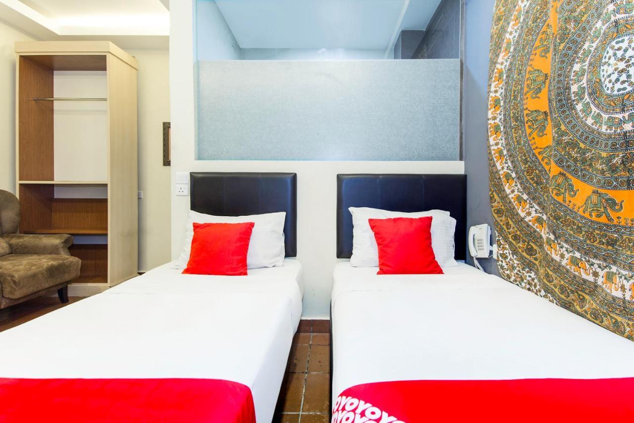 Oyo 90429 Hotel Narasindo Куала Лумпур Екстериор снимка