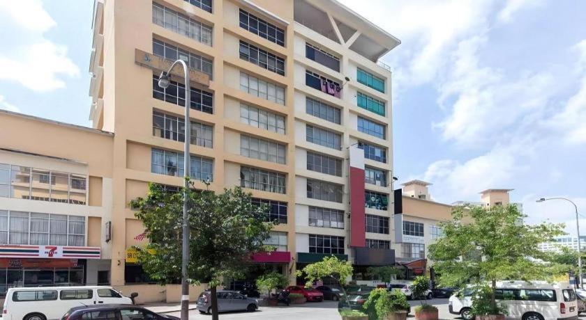 Oyo 90429 Hotel Narasindo Куала Лумпур Екстериор снимка