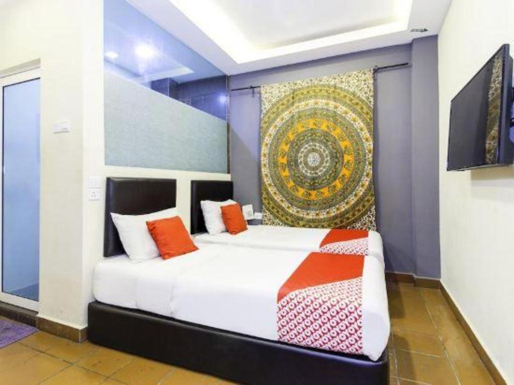 Oyo 90429 Hotel Narasindo Куала Лумпур Екстериор снимка